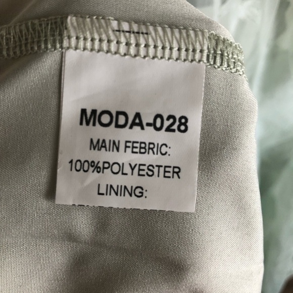 NWOT Tov Los Angeles Embroidered Mini Dress Size:44 - Picture 6 of 9